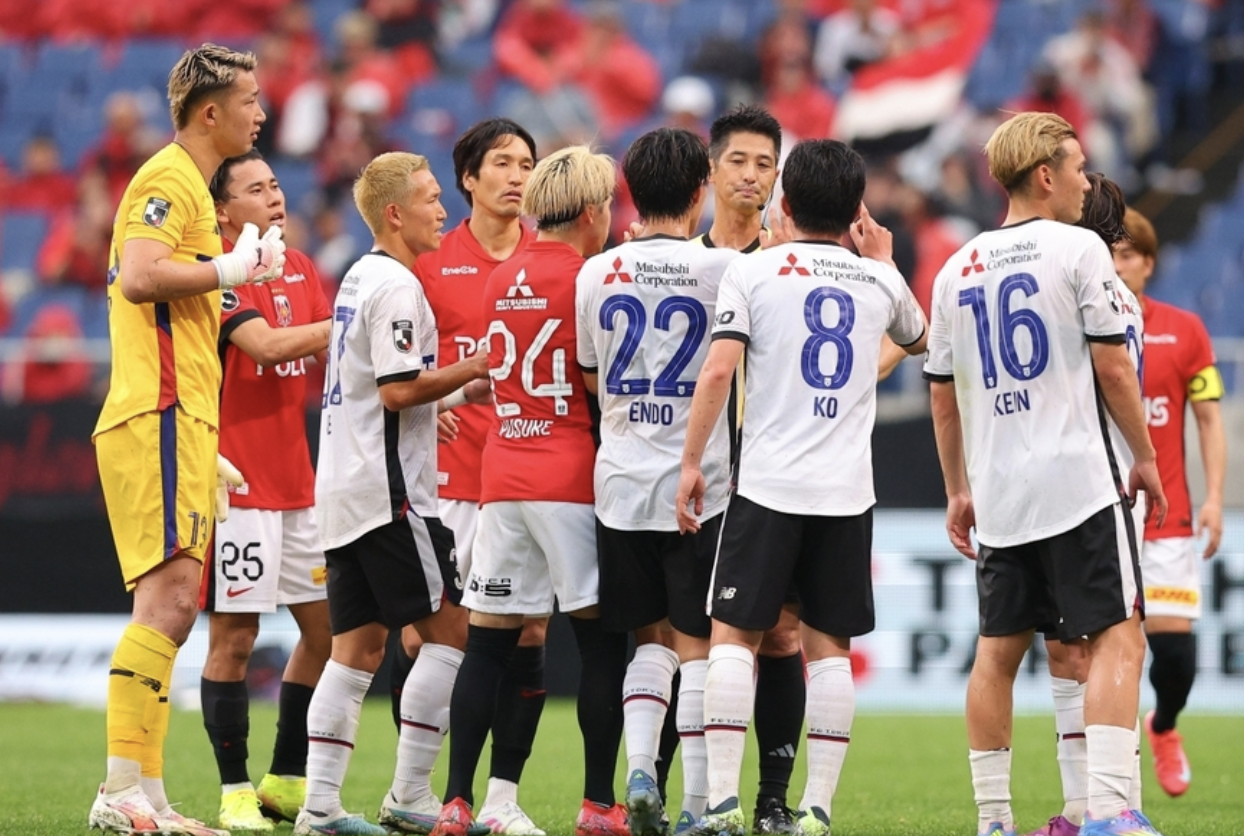 浦和疑似手球进球应判有效！日足协裁判委员长：我不是想保护裁判