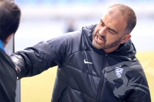 PP电子(中国)-三镇主帅：一个积分对我们来说至关重要，感谢球迷一如既往的支持